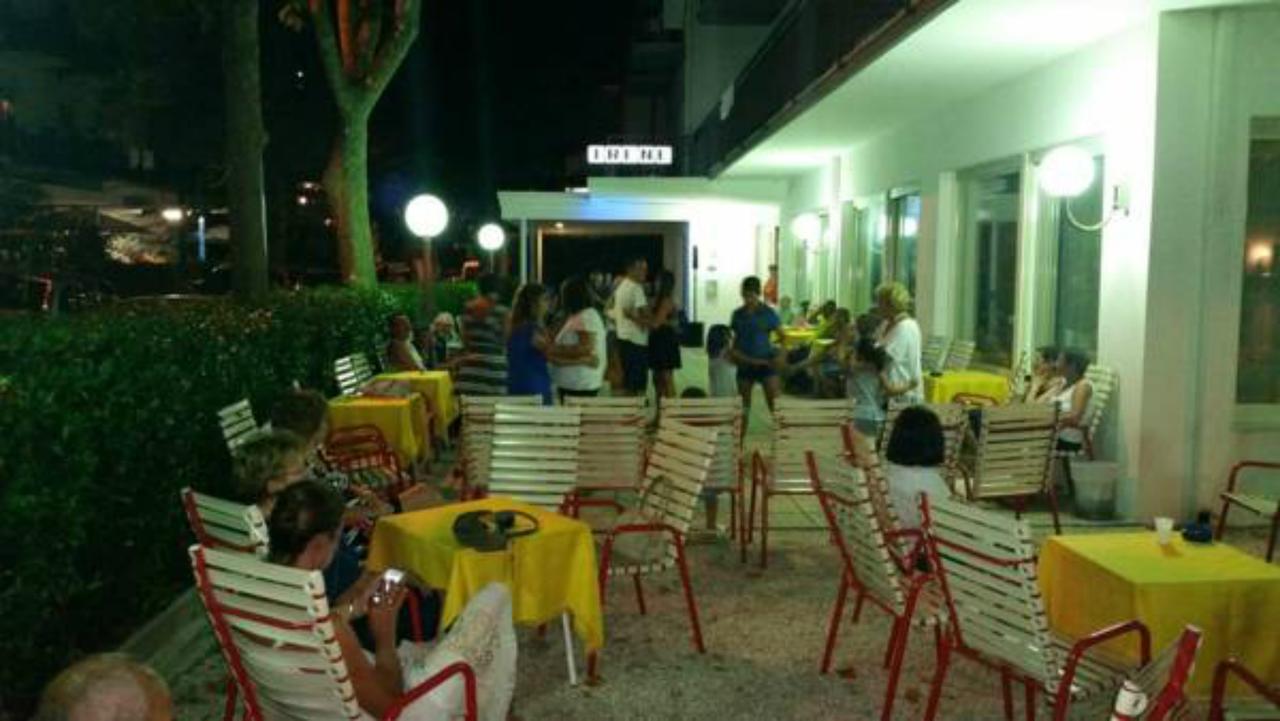 Hotel Irene Riccione Eksteriør bilde